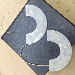 Confetti Pearly White Crescent Hoop Earrings